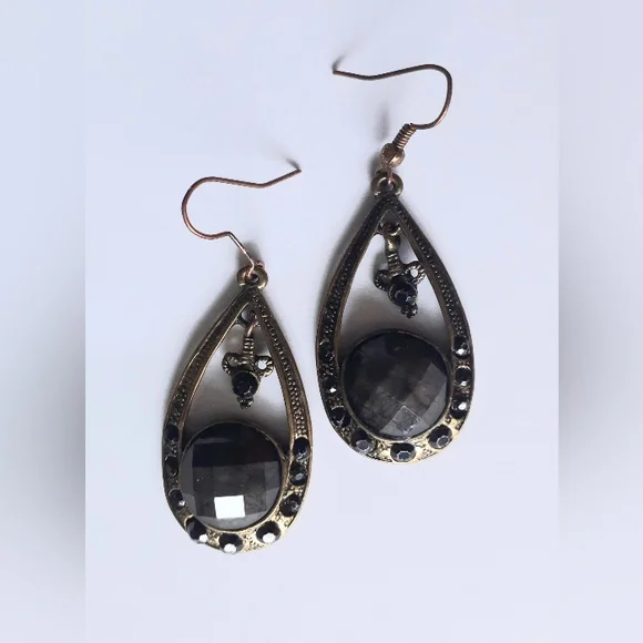 3/$20! Victorian-style bronze dangle jewelled statement earrings dark stones - Picture 1 of 9